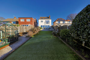 95A Foljambe Avenue